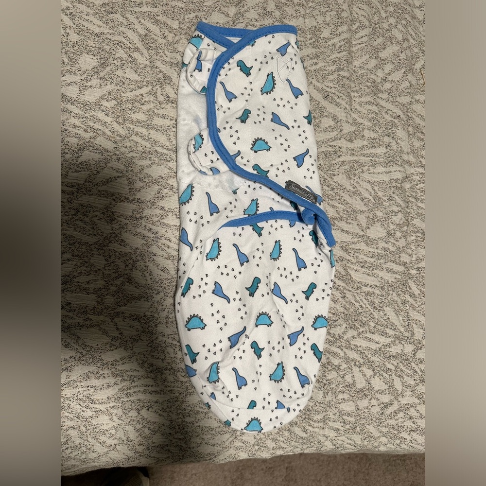 SWADDLEME dino sleep sack swaddle